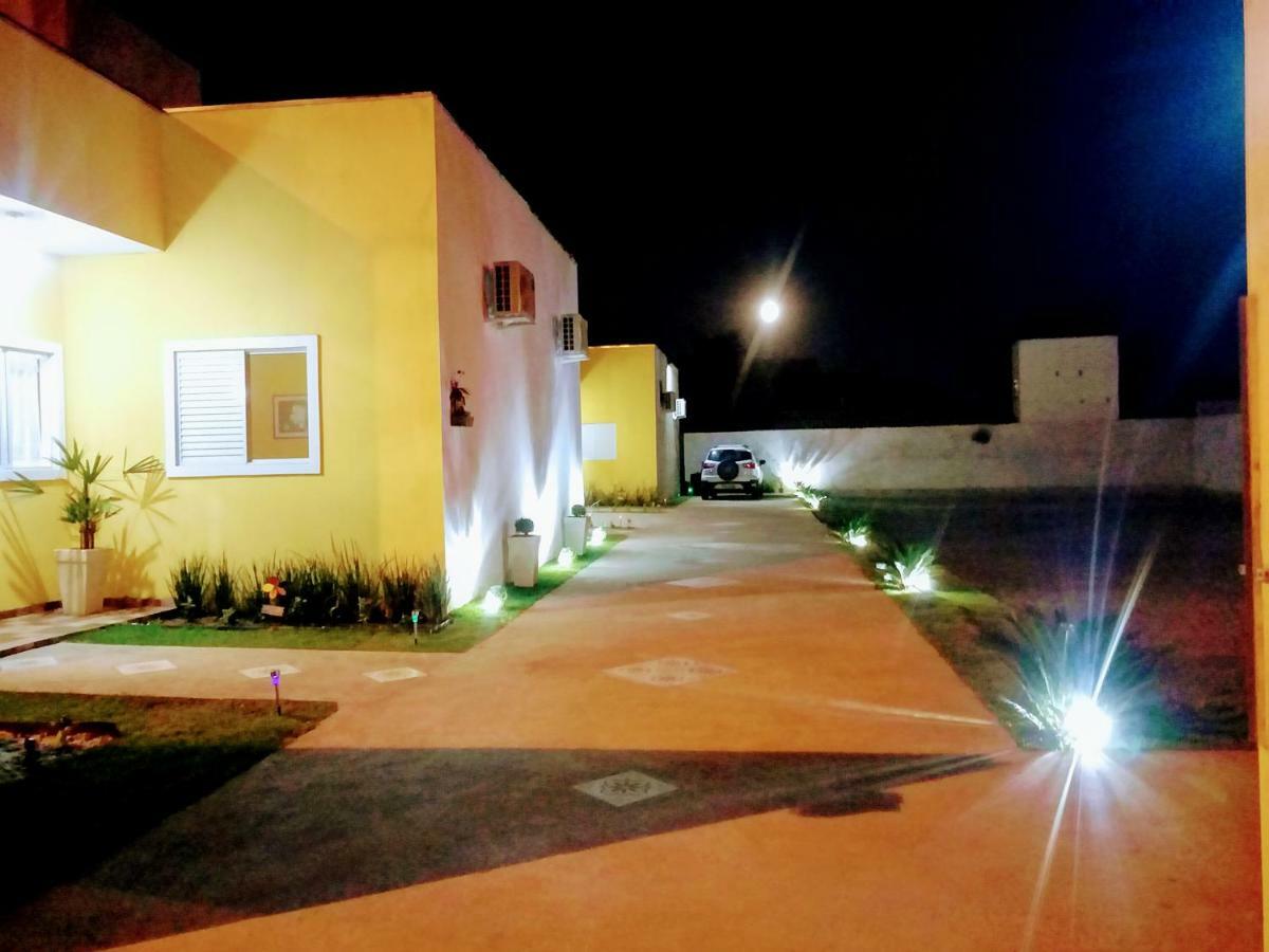 Pousada Flats Alegria Piscina Climatizada Olímpia Exterior foto